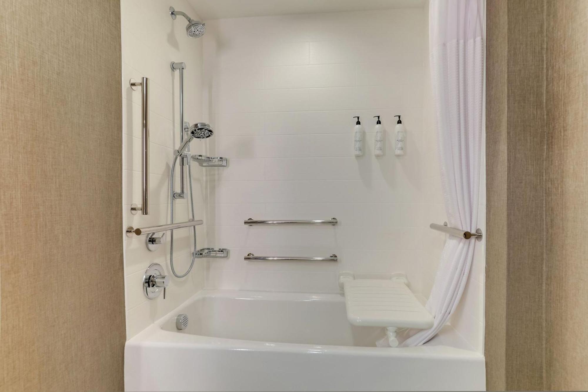 Springhill Suites By Marriott Cheraw Bagian luar foto